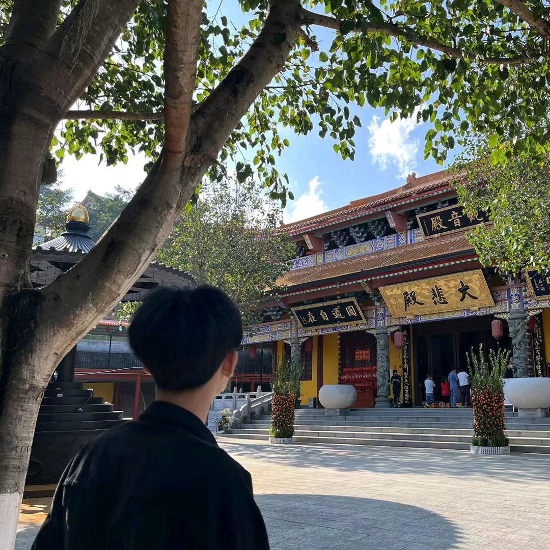 小张
