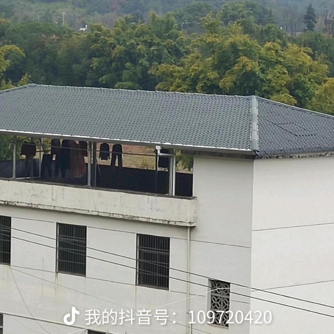 专业答棚，树脂瓦，阁楼，板房，仓库，车库