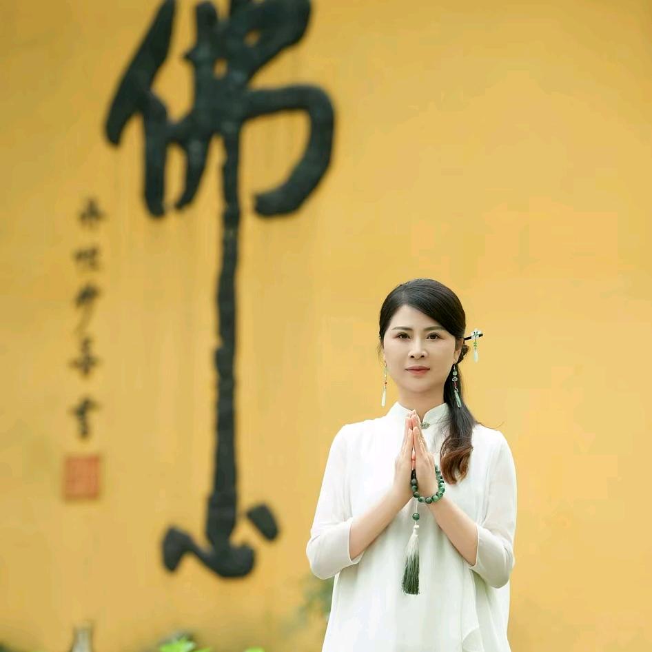 赵菊婚介中心101店李晴