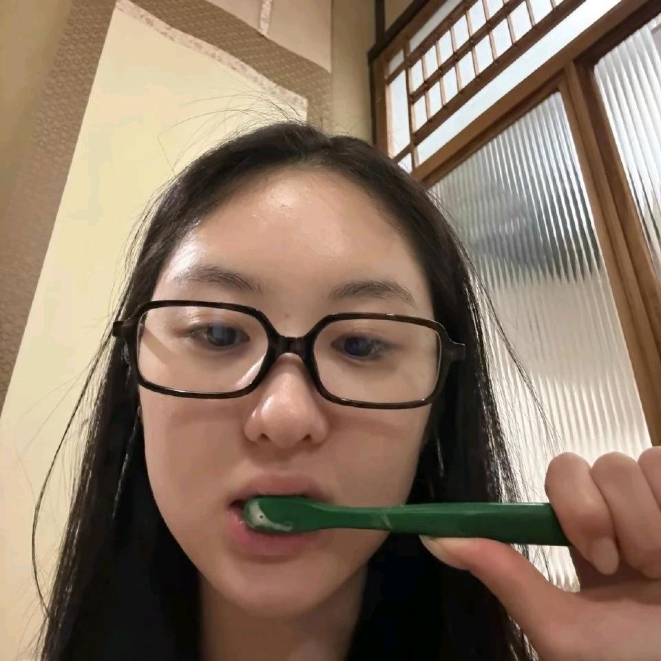 哎今天怎么又是晴天