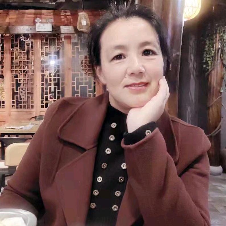 琪琪（晚上8：30分开播）