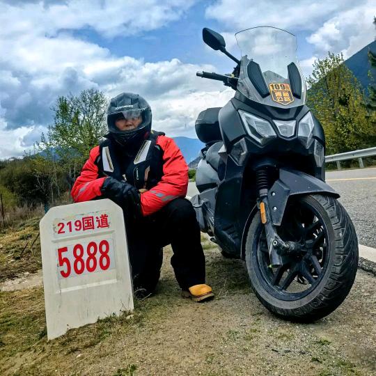 行走的音乐ᵀᴺᵀ