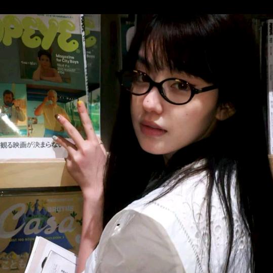 张苏婉🧣• ·̫ •🧣