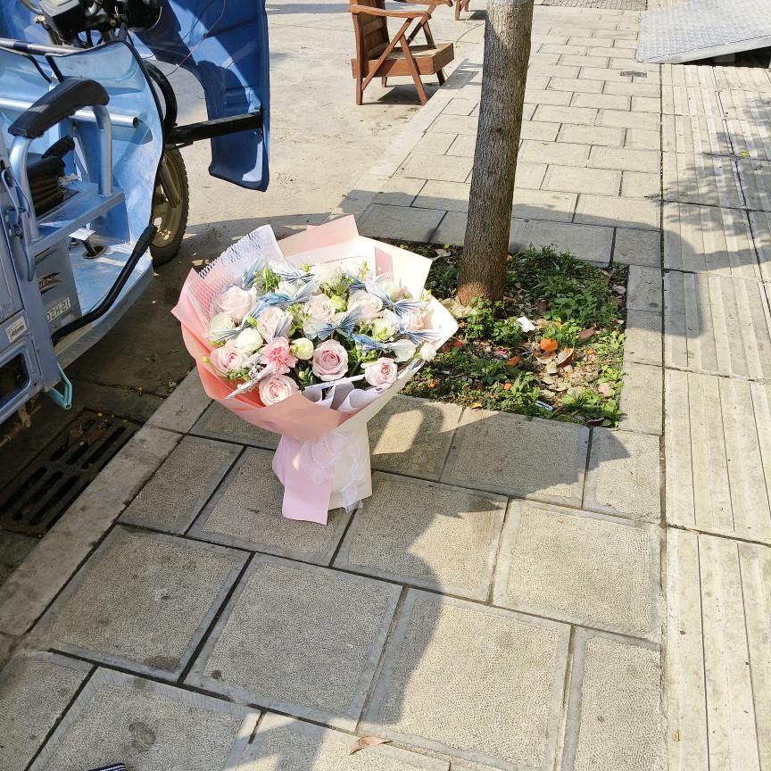 相濡以沫开开心心