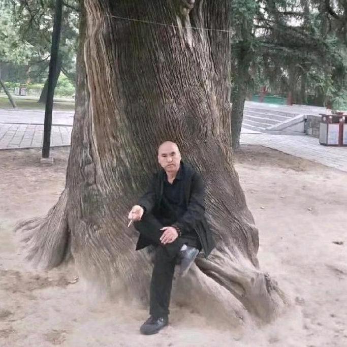 农村人，李哥