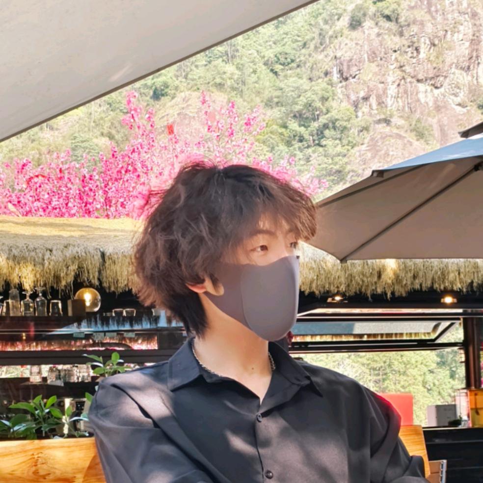 纤凝居士