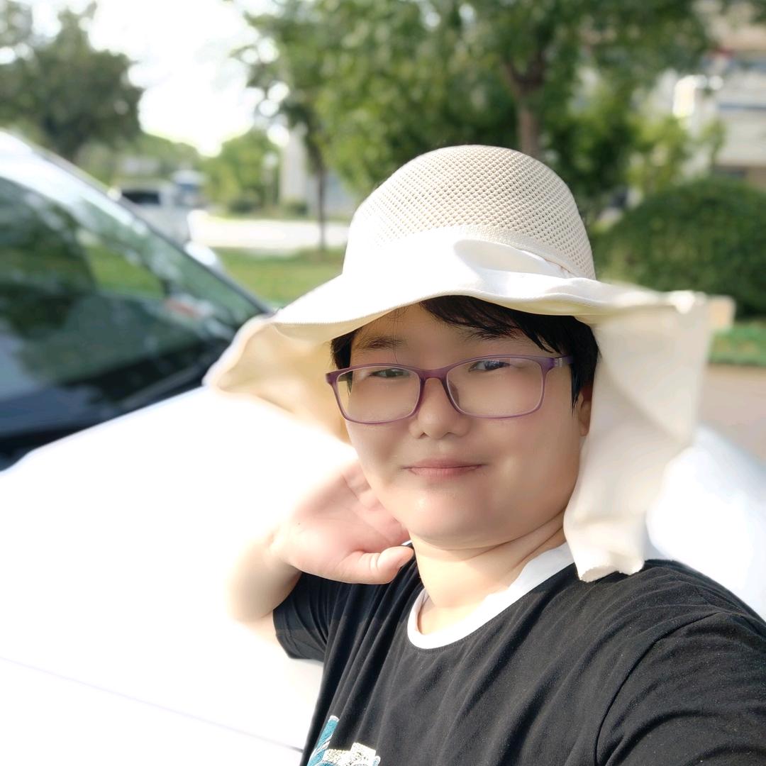 晓曼（正宗蒙阴水蜜桃）