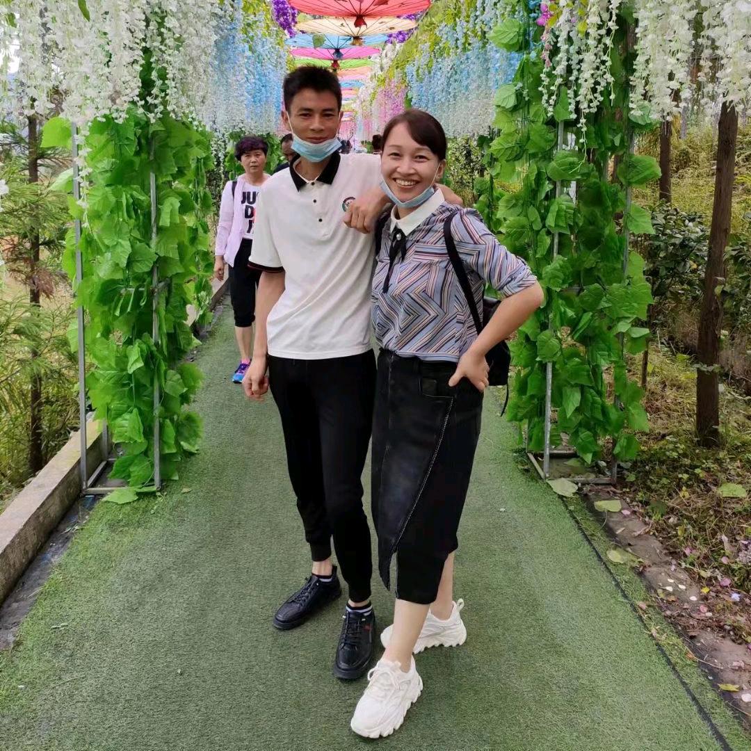 多财多亿唐晓兰