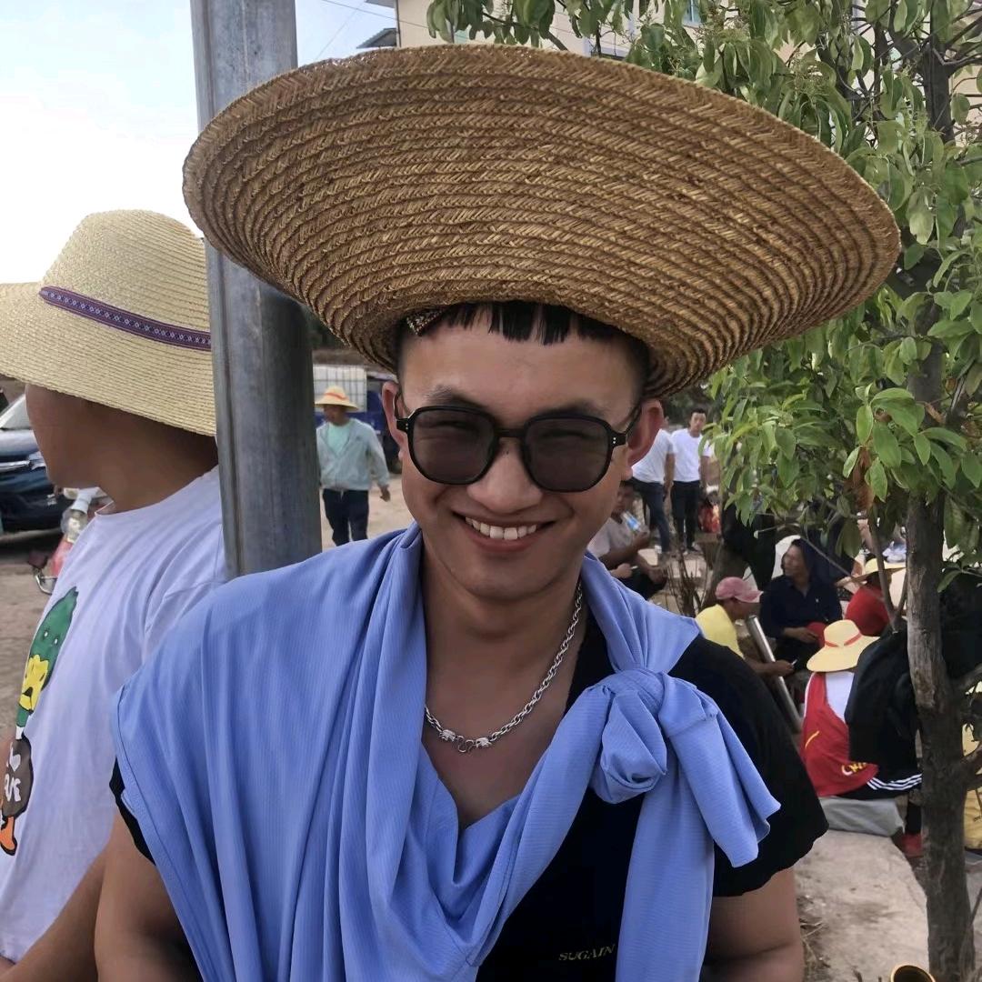 云南小杨哥