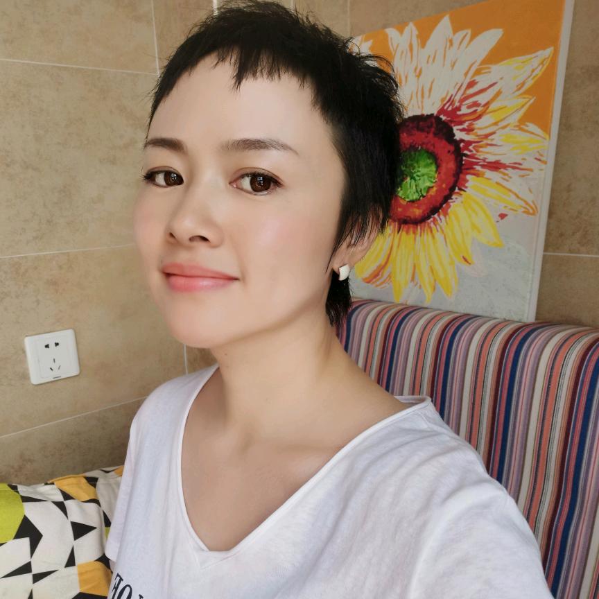一秒吖
