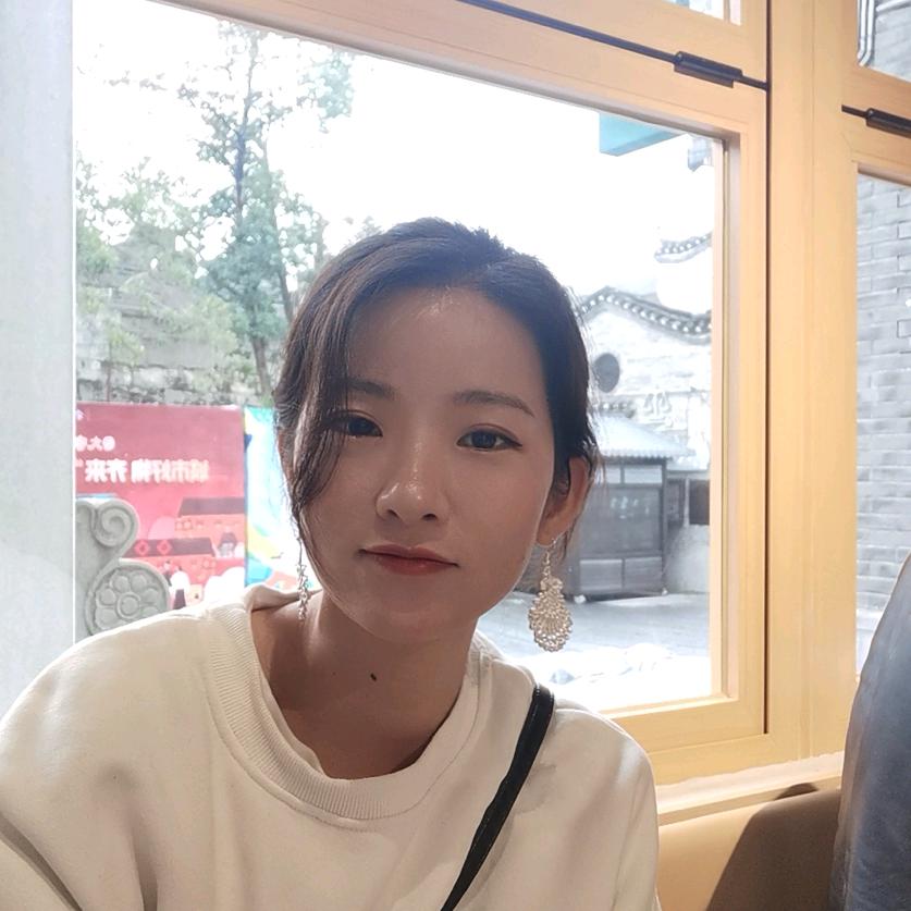 小Zoey
