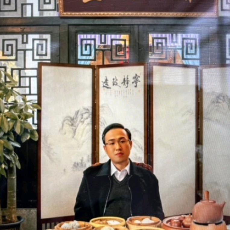 李迈克
