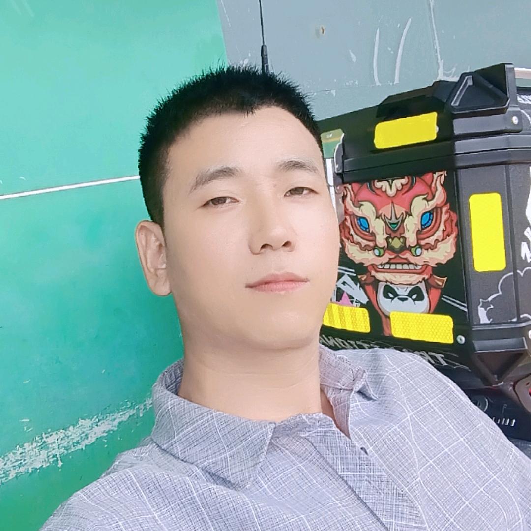 白茶👨‍❤️‍💋‍👨好运🌹相冯✍