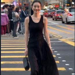 LiLi李慧儿- 穿搭优选