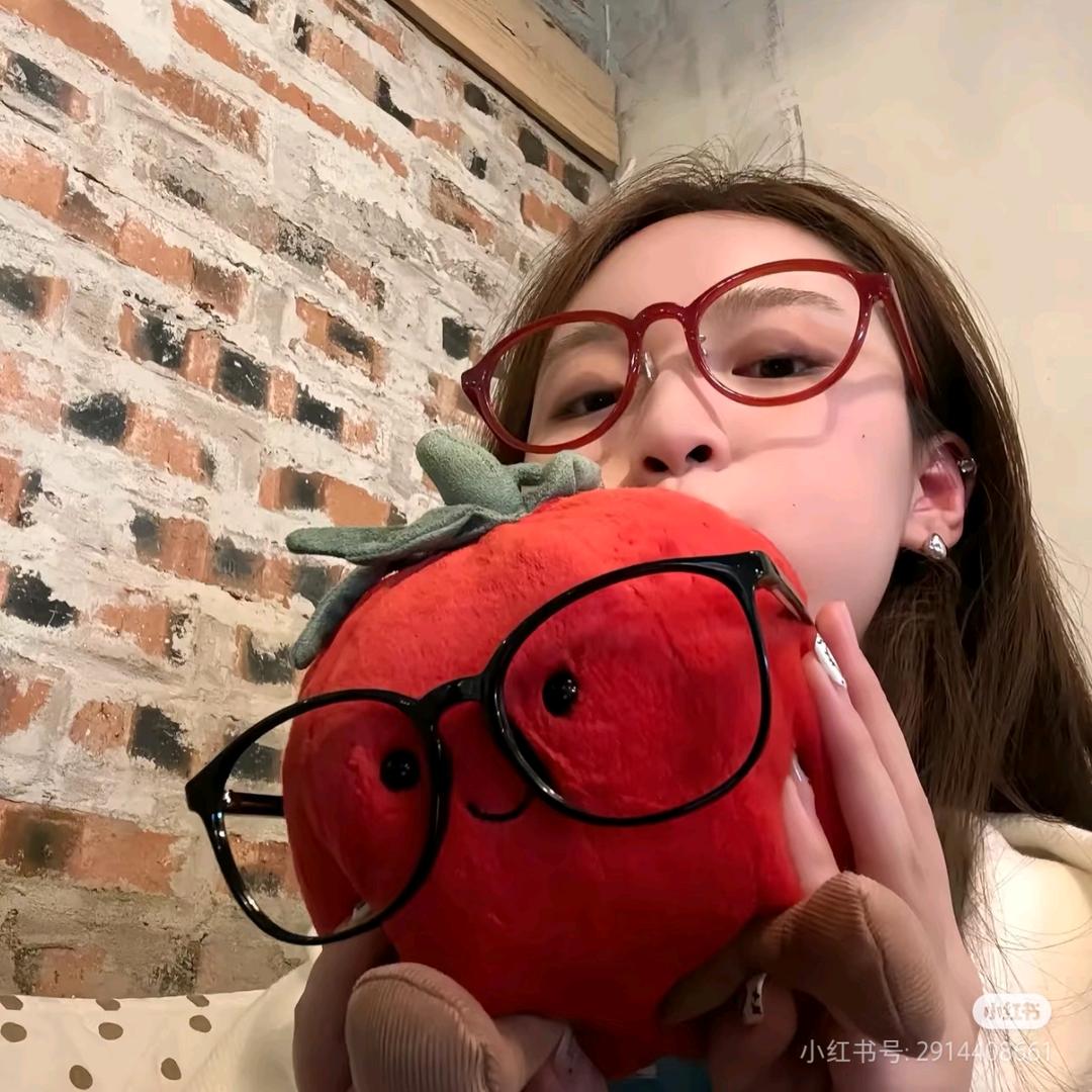 爱睡觉的小苹果🍎