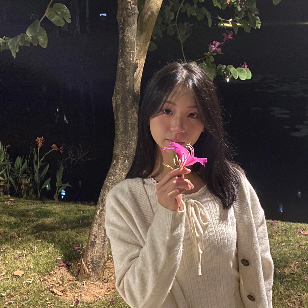 关关(谢宝悦家保姆)