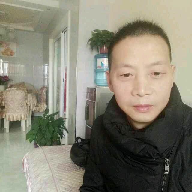 钱多多