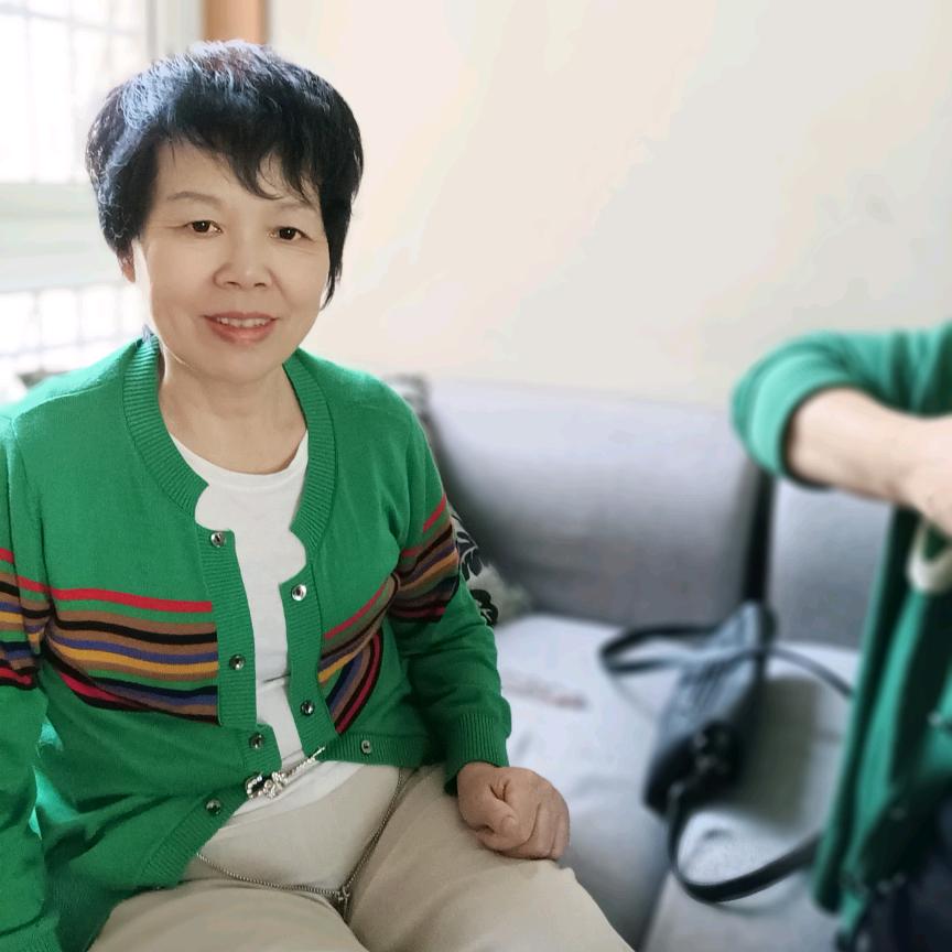 黄小英