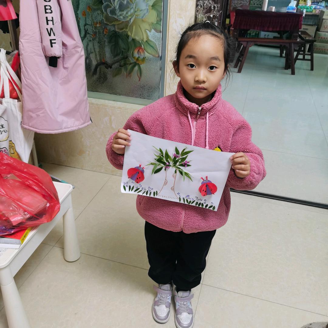 小燕子，的奶奶