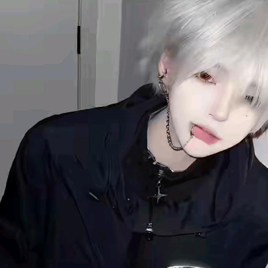 ༺夜永不会落下༻