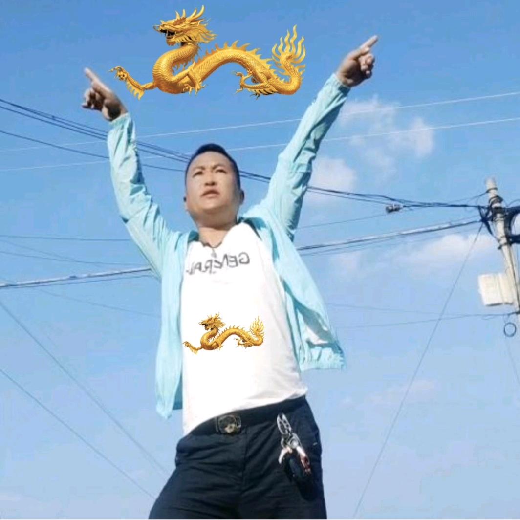 @@尹少地摊