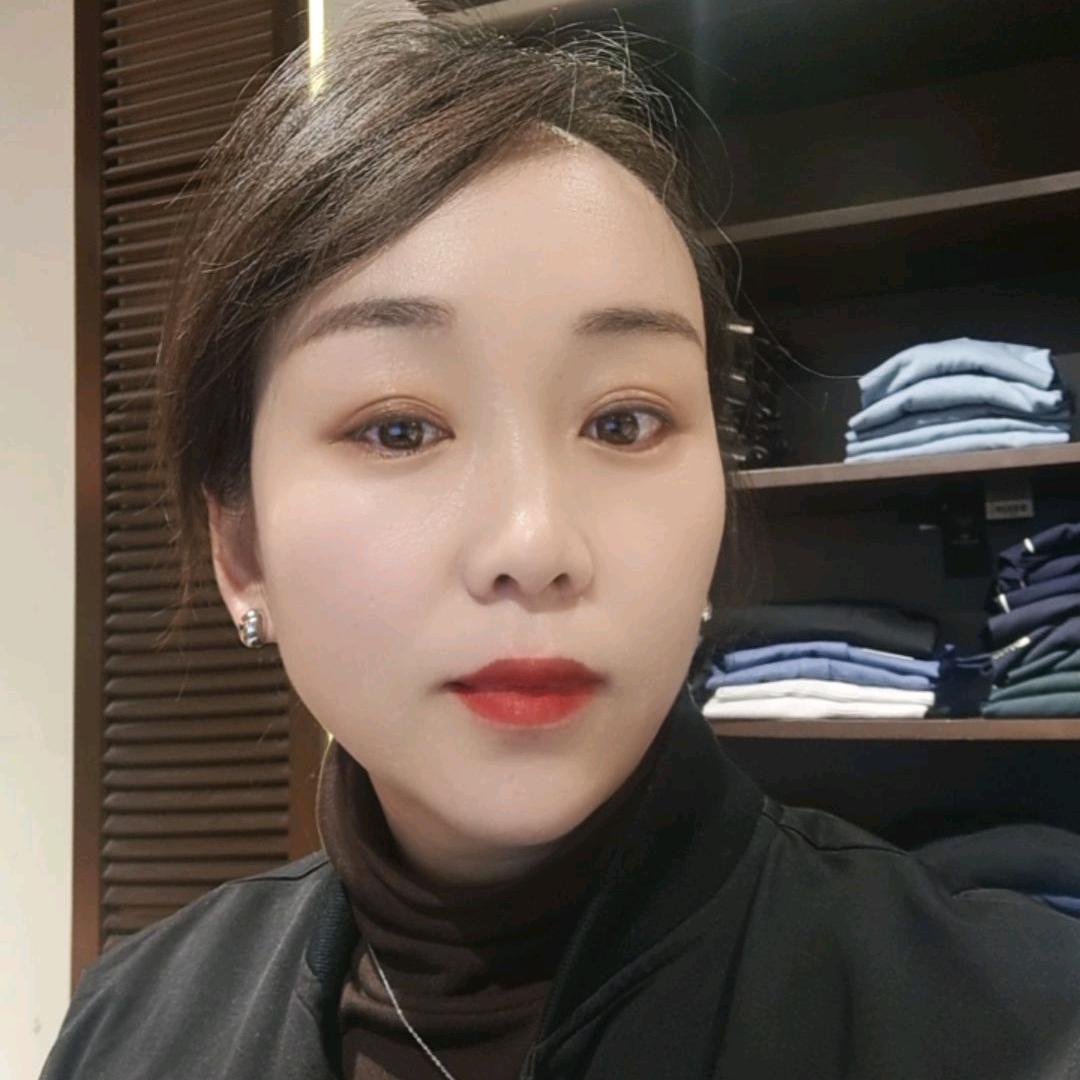 小伊