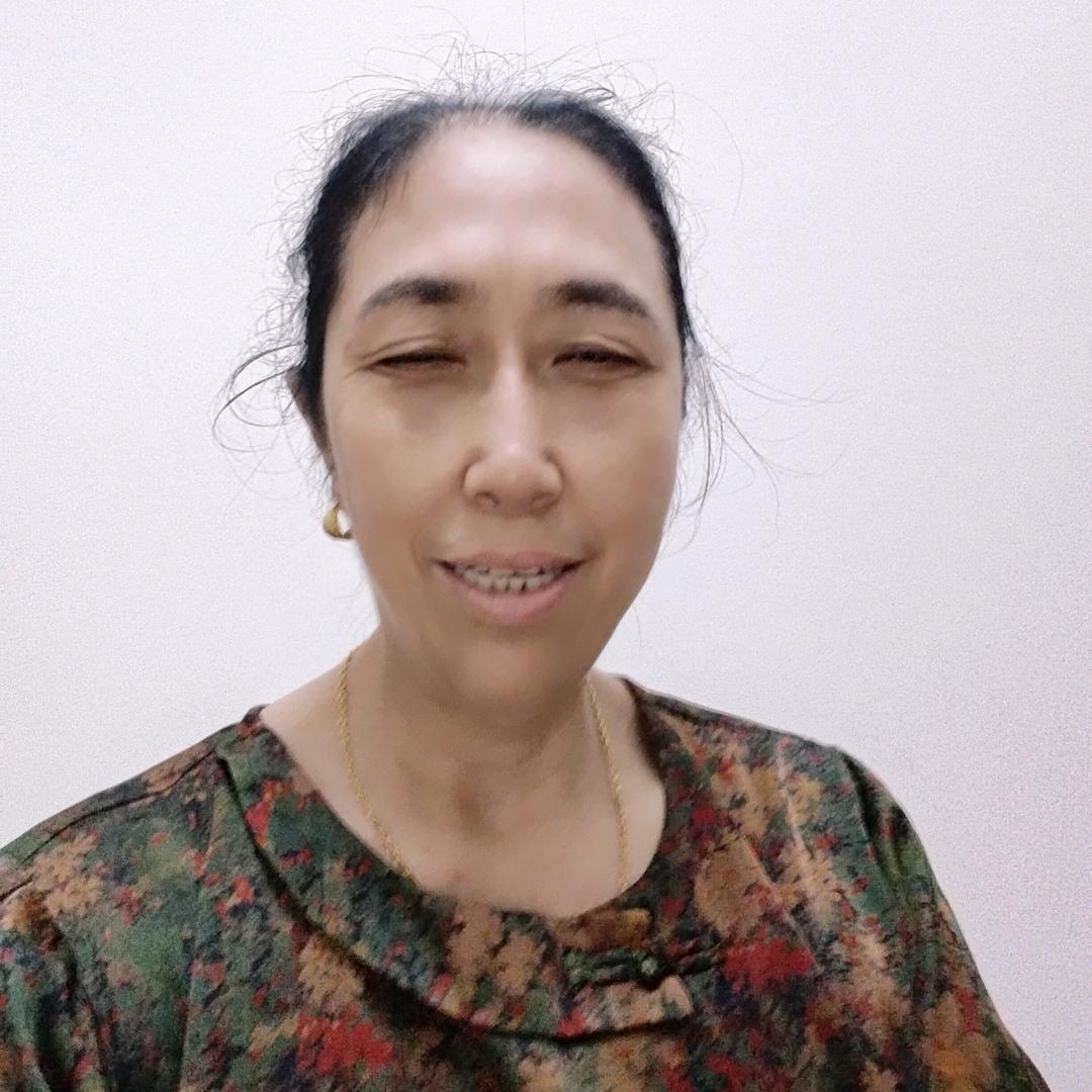 花丛中的蝴蝶