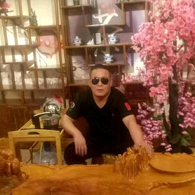 抱着娜娜入洞房