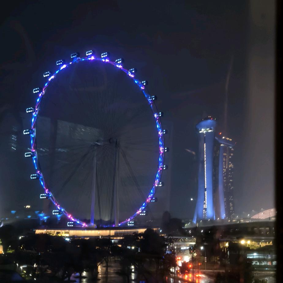 海澜梓烨
