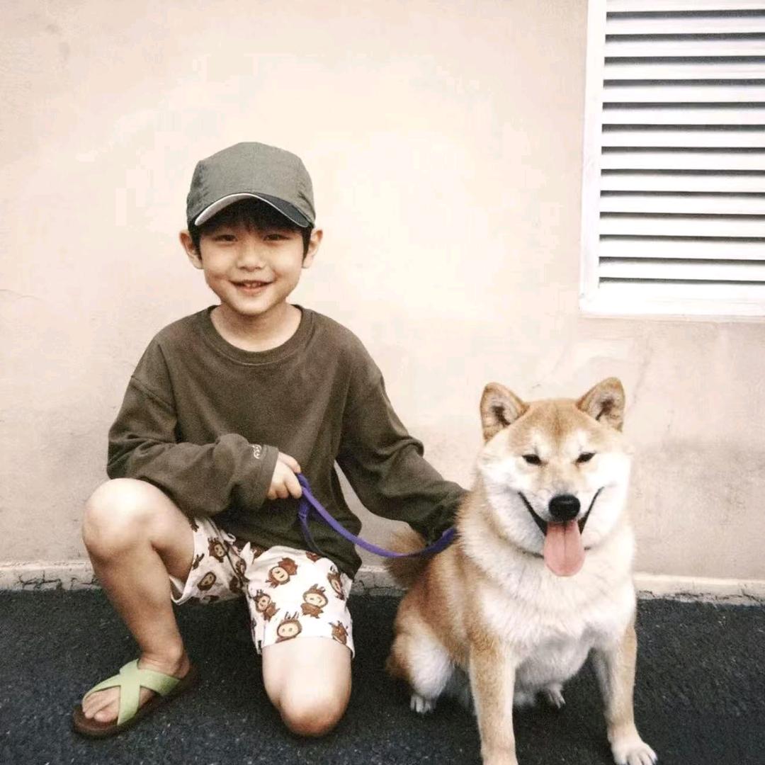 ￴ ￴ ￴￴￴ ￴ ￴￴