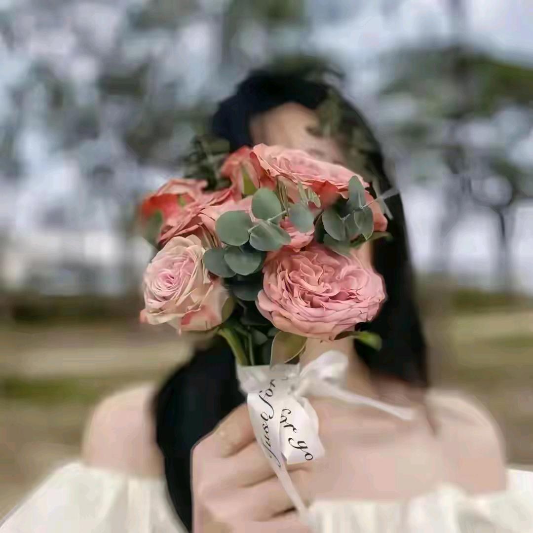 周周吖🍓