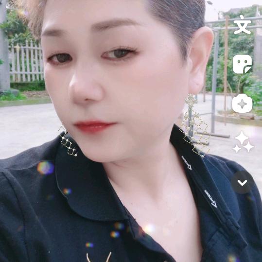 阿琴