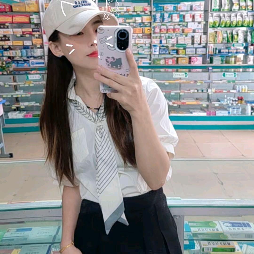 药店小姐姐