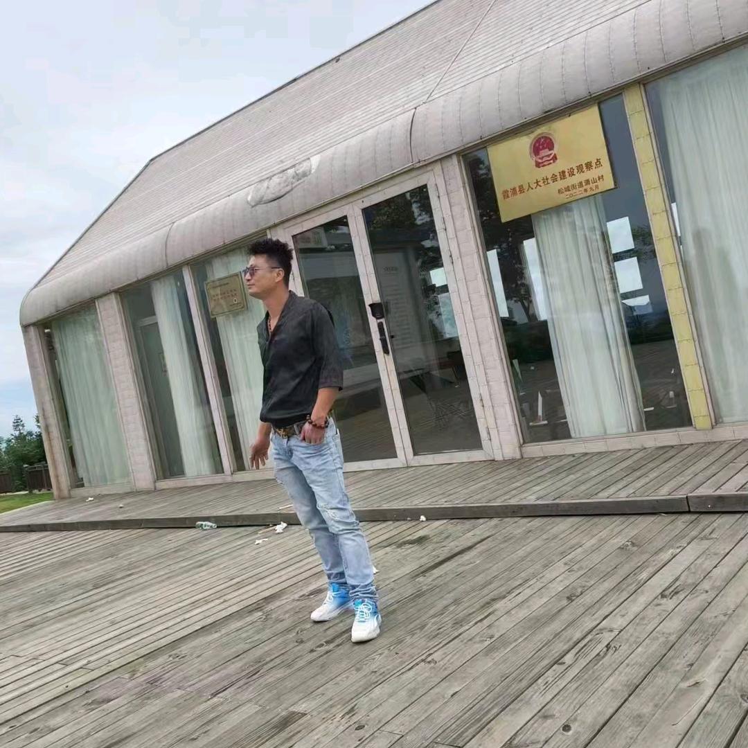 我有故事，你有酒