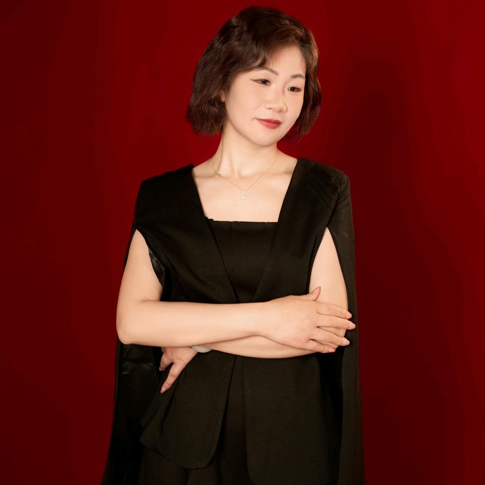 杨红