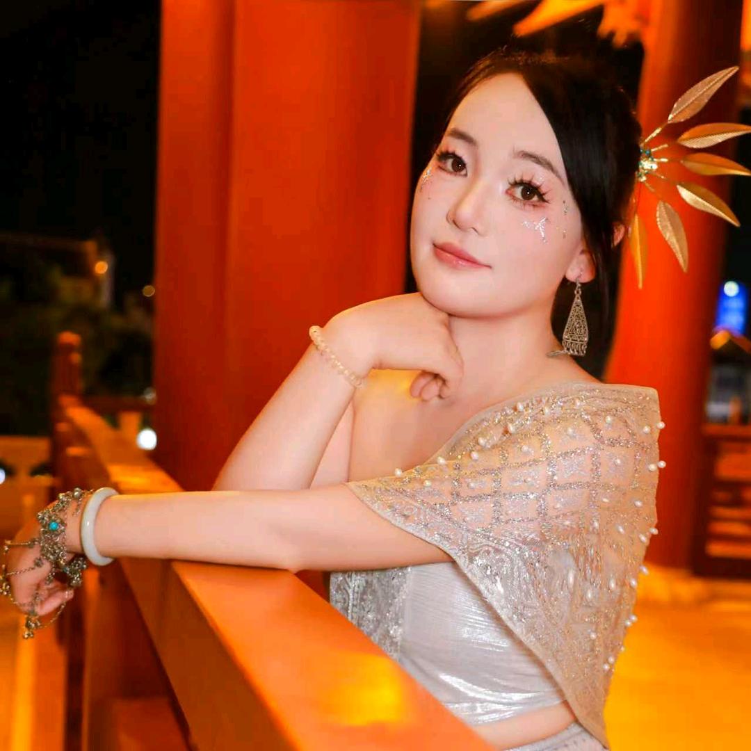 王丽