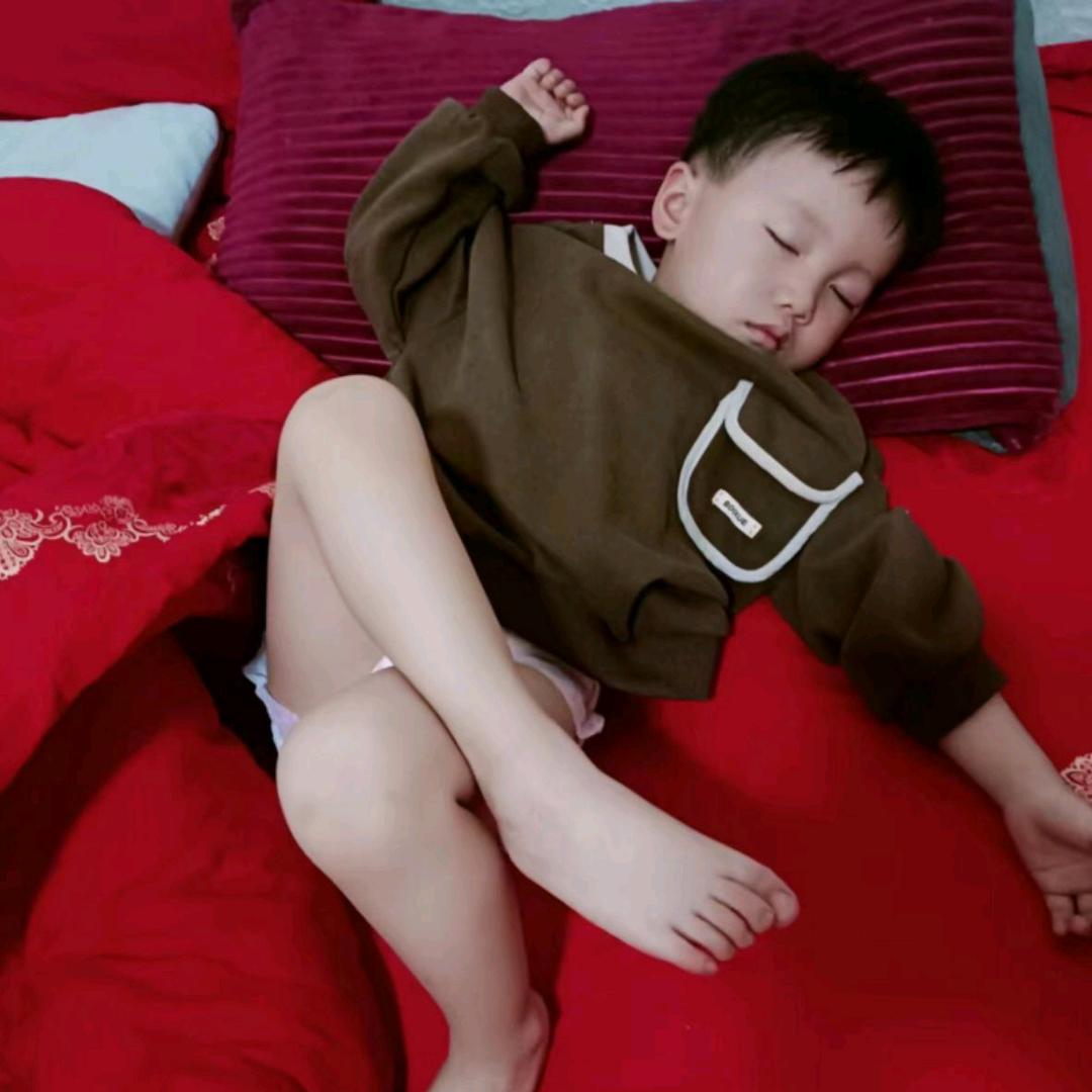 工地钢筋  小何