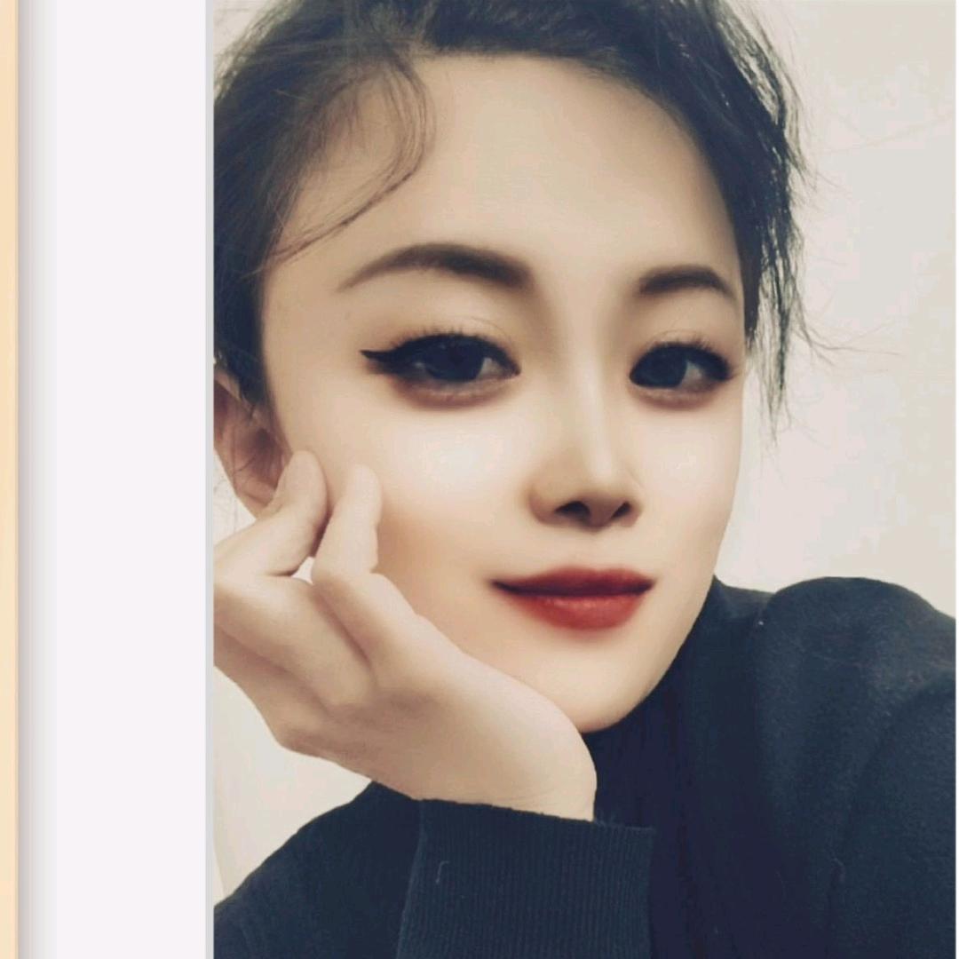 爱笑的眼睛🌹