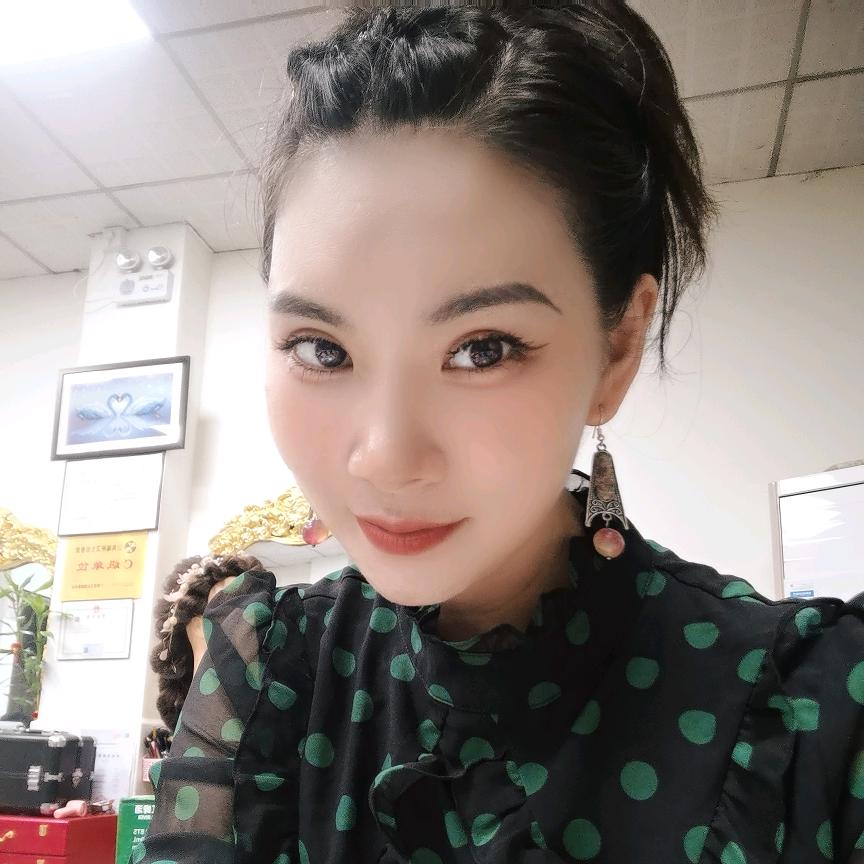 韦涌莱尚美容美甲养生头疗馆