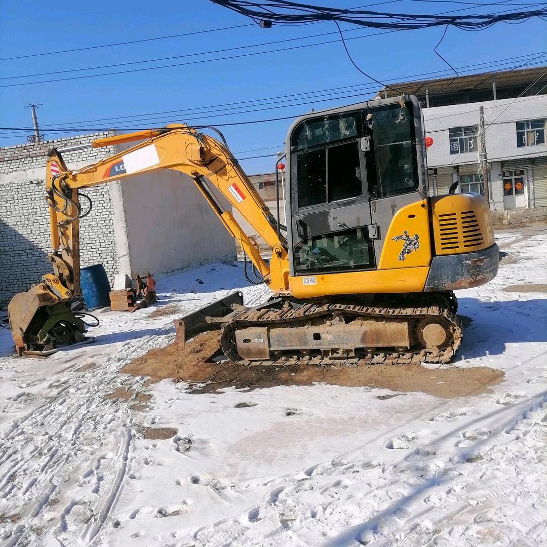 张老大，室内改建，建立强开门洞，各种破碎
