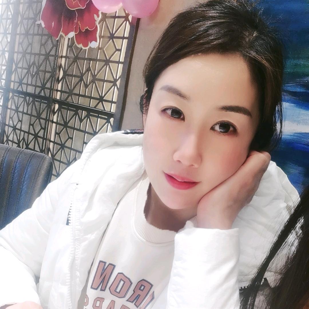 美亦轻养小谭谭