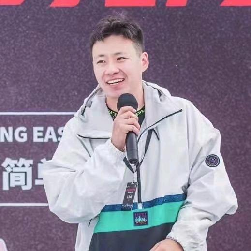 不务正业佟老板