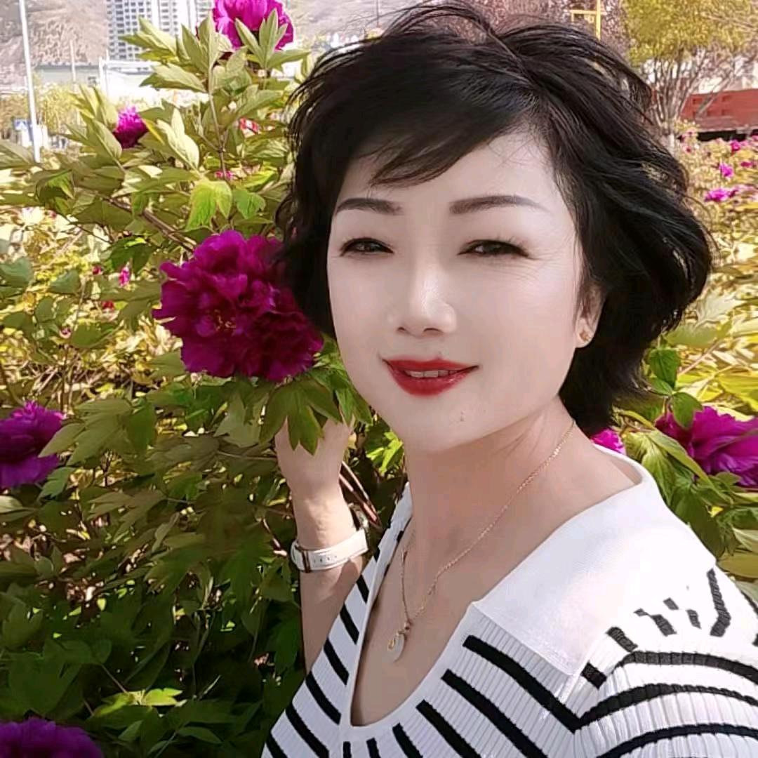 衣佳人(下午2点20）