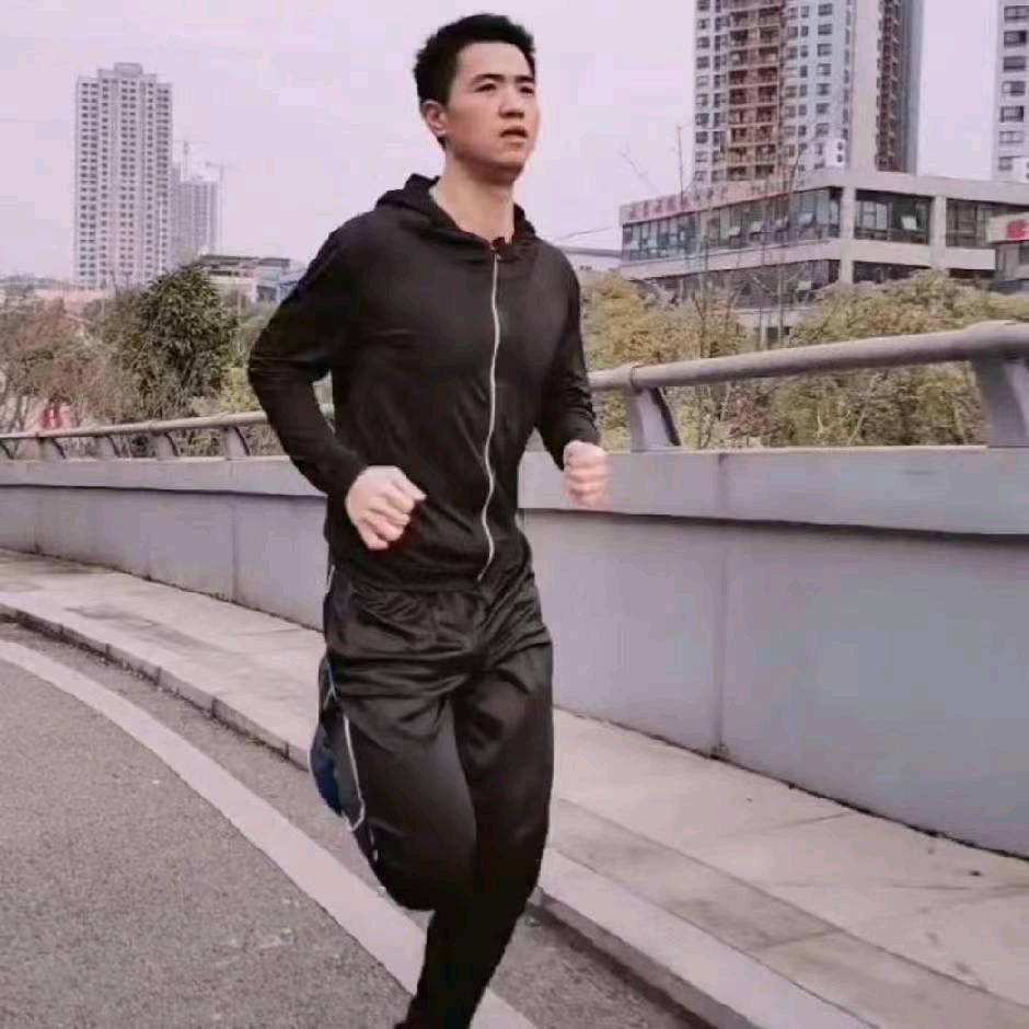 小强健身(已减70斤)