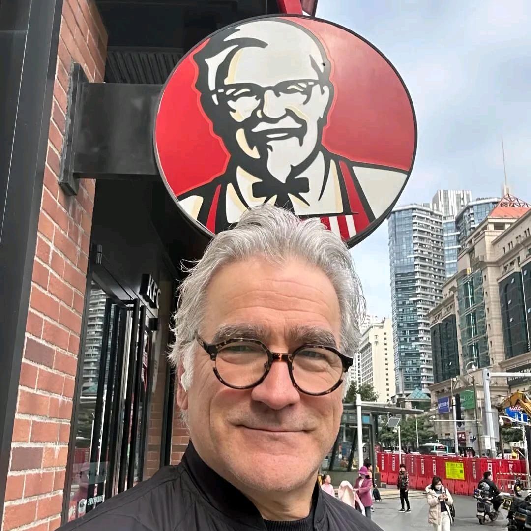 油管歪果仁看世界