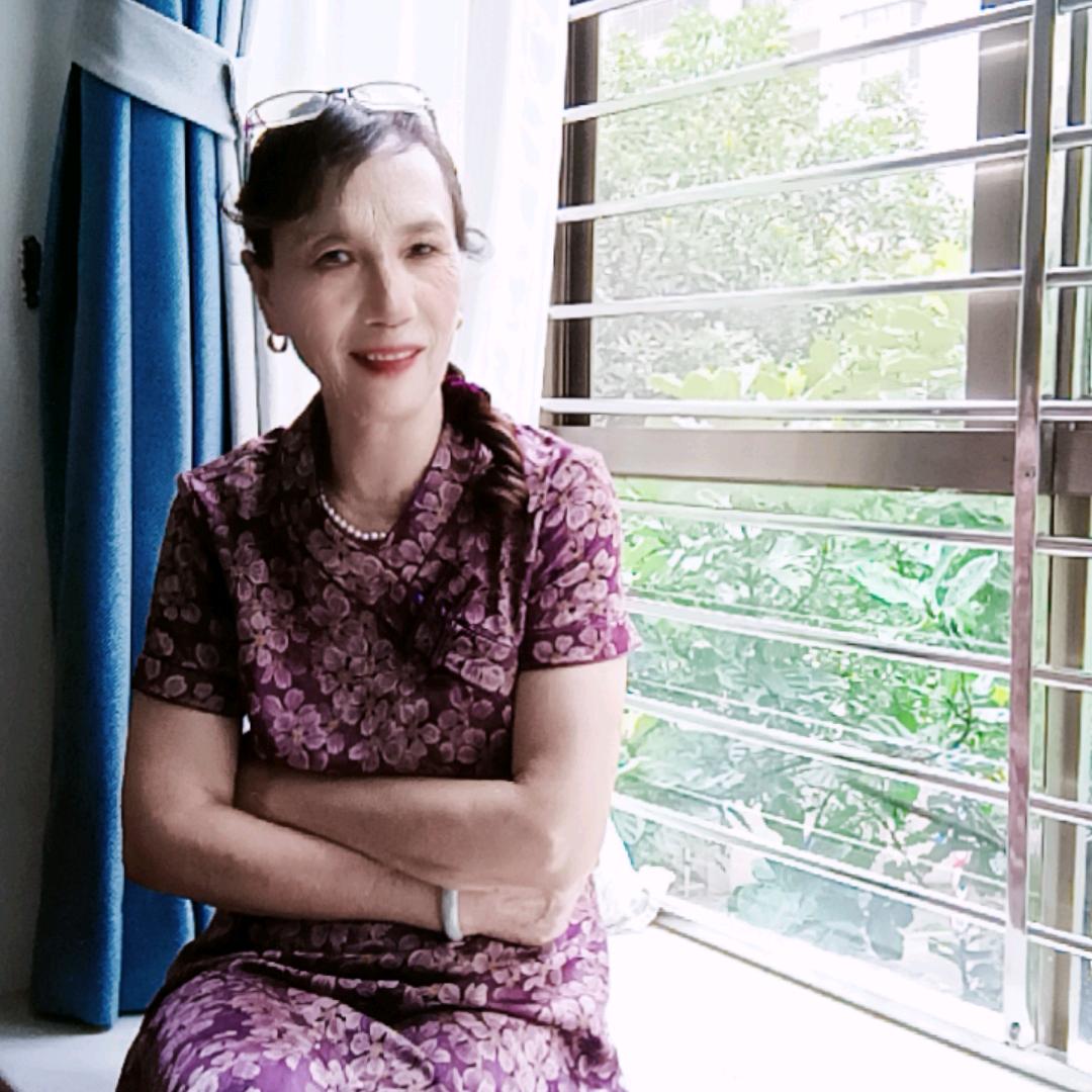 俞艳英（50后🐶奶奶）