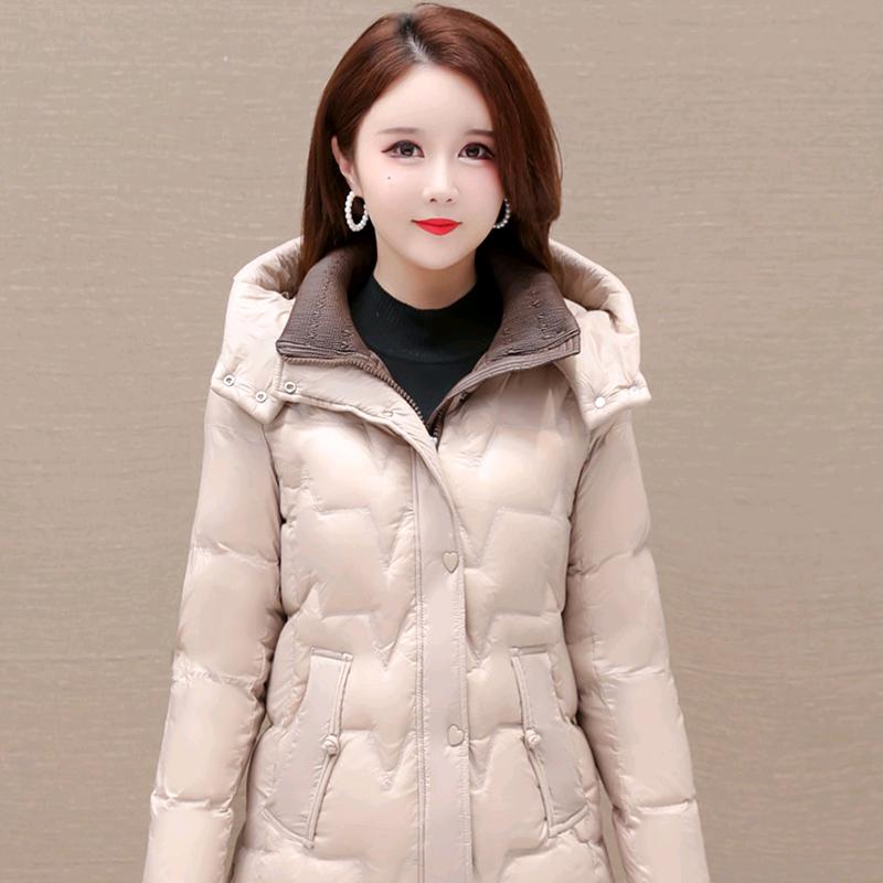 风起听澜服装店