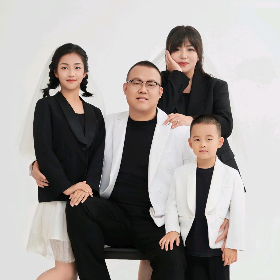 七月&俊俊的爸爸