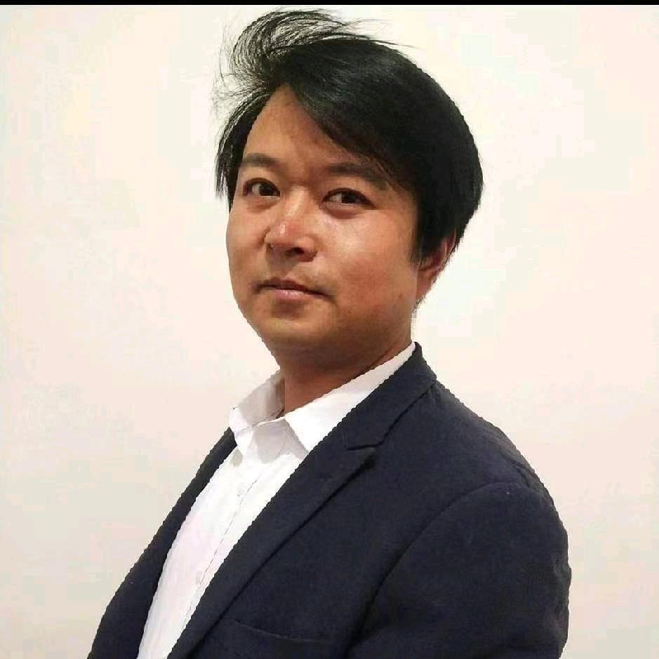 善良可爱的老农民==北大狼