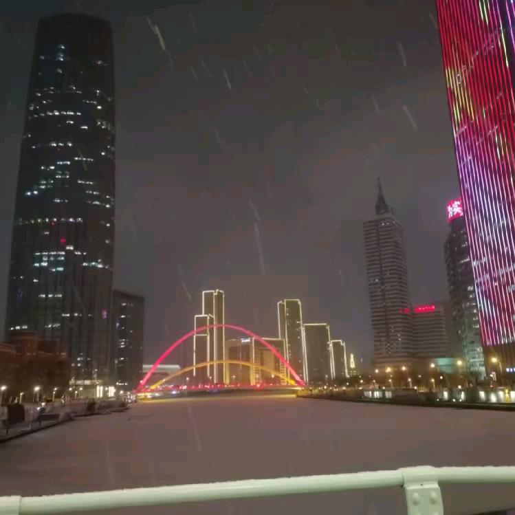 (ง •̀_•́)ง加油张先生